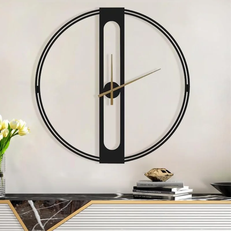 Minimalistische gouden wandklo - Luxury Lifestyle Watches recensie en prijs