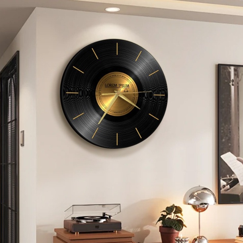 Vintage wandklok met licht Woo - Luxury Lifestyle Watches recensie en prijs